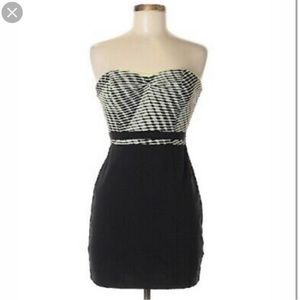 Silence + Noise Strapless Body Con Dress Size Small
